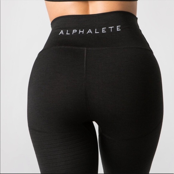 Alphalete Revival Leggings - Picture 2 of 2